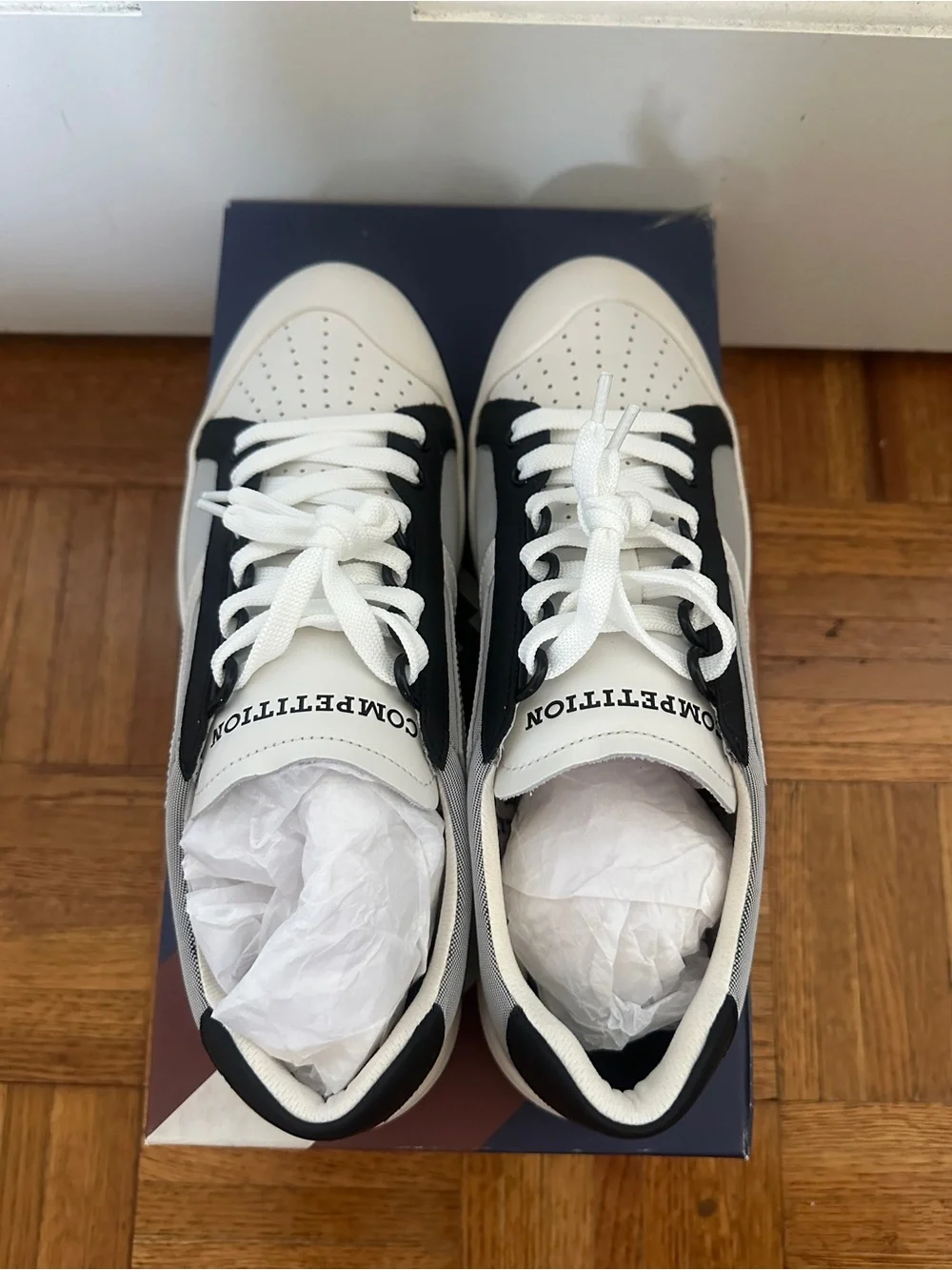 Bally New Competition Classic Men's White, Gray and Black Low-Top Sneakers sz 9